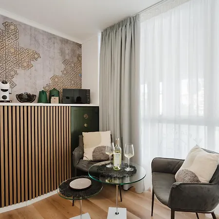 La Mia - Design In Centro Apartmán *
